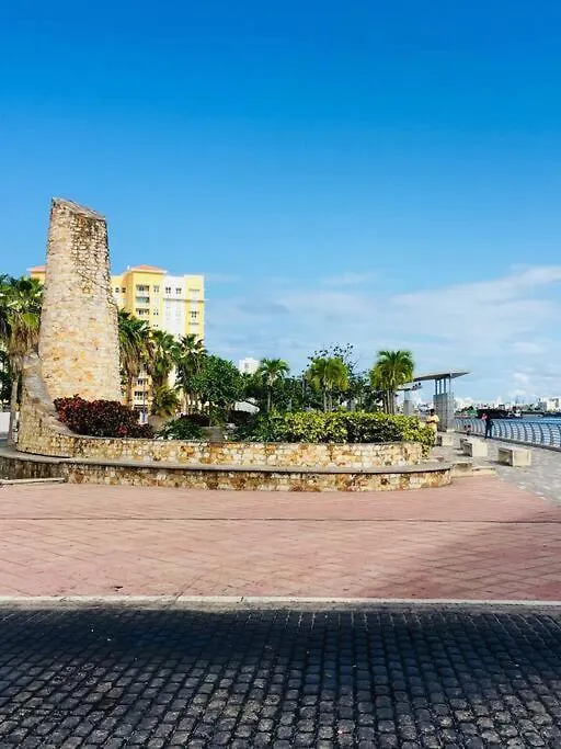 Big Place 2 Bedroom 3 Beds, Wf, Tv, Balcony & Parking San Juan Appartamento